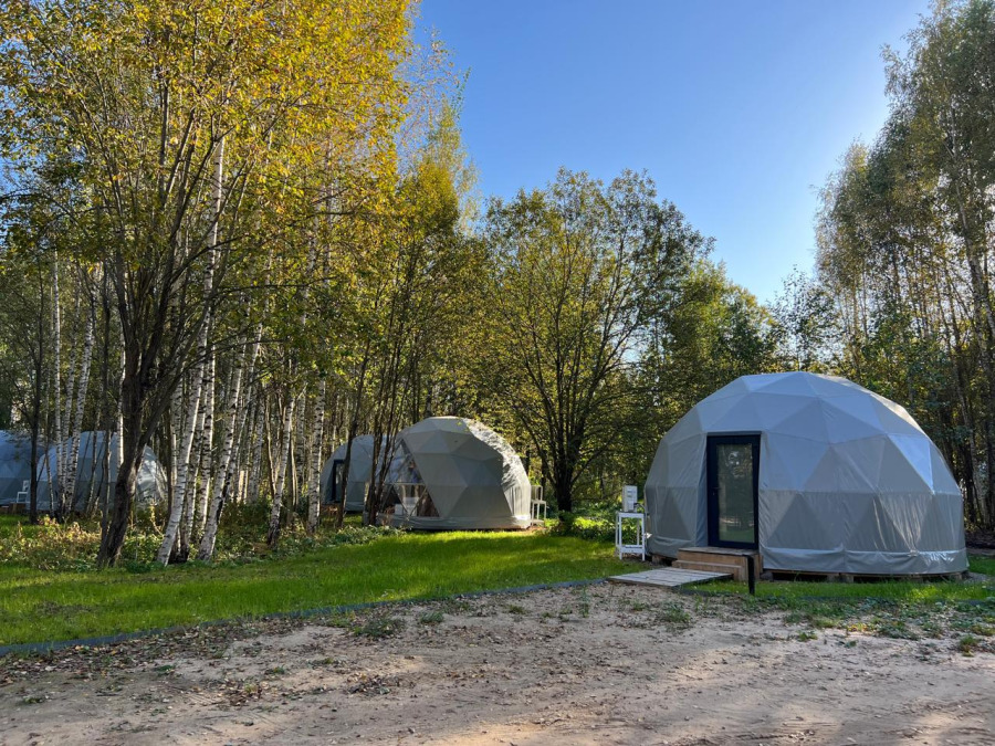 Фото Глэмпинг Озеро Ле